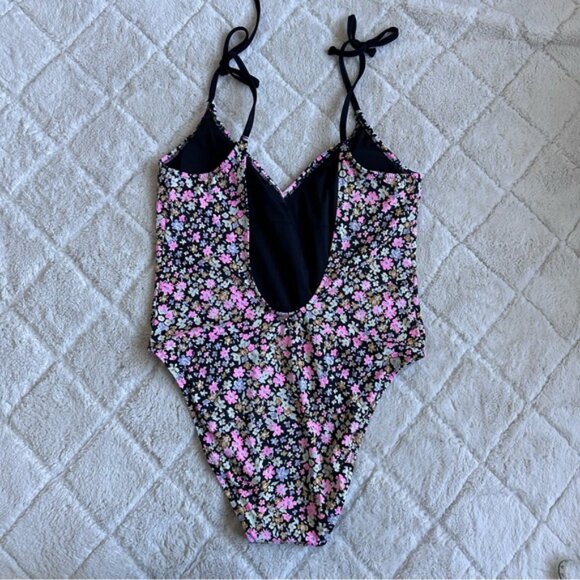 Victoria's Secret PINK | Floral V Neck Open Back Swimsuit | Size Extra Large - Picture 2 of 7